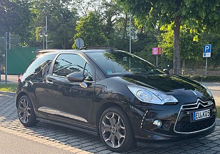 Citroën DS3 THP 155 CABRIO NAVI KLIMAAUT. HIFI