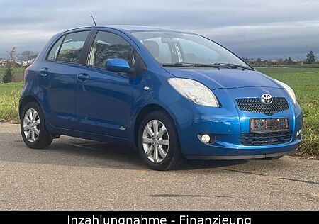 Toyota Yaris Team/Klima/8 Fach/