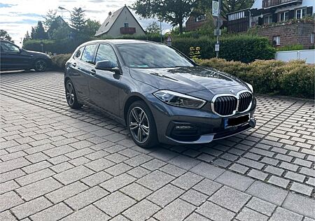 BMW 118i Sport Line Sport Line