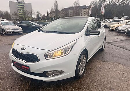 Kia Cee'd / Ceed