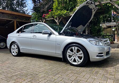 Mercedes-Benz C 200 CDI BlueEFFICIENCY AVANTGARDE AVANTGARDE