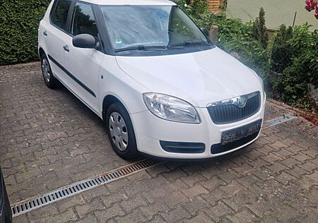 Skoda Fabia 1.2 - Tüv neu