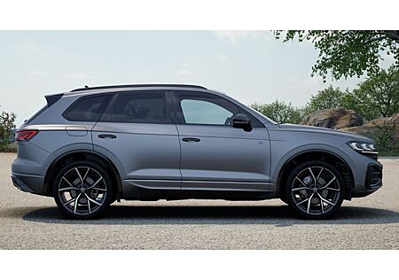 VW Touareg Volkswagen 3.0 TDI 4M R-Line Luftfederung StandHZG