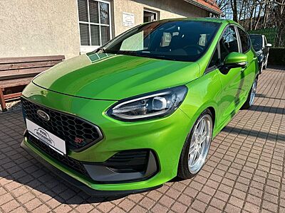 Ford Fiesta ST*LED*NAVI*SITZ+LENKR.HZG*RECARO*