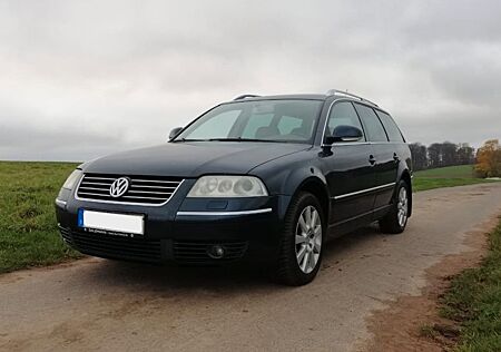 VW Passat Volkswagen 2.8 V6 4motion Highline