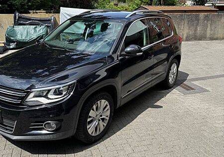 VW Tiguan Volkswagen 2.0 TDI 4MOTION Track & Style Track &...
