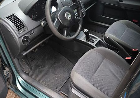 VW Polo Volkswagen 1.4 Benziner Neu TÜV
