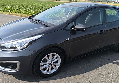 Kia Cee'd / Ceed 1.4 CVVT Edition 7 Edition 7