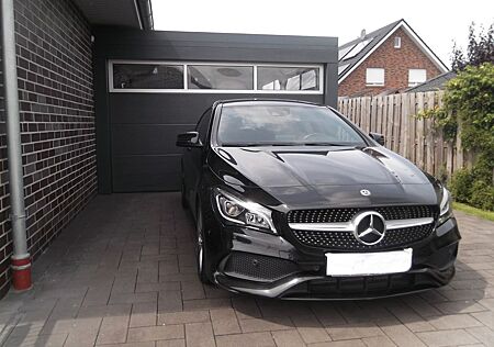 Mercedes-Benz CLA 180 Shooting Brake -AMG -Paket,Automatik.