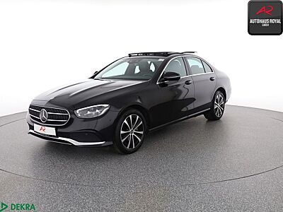 Mercedes-Benz E 300 e AVANTGARDE PANO,DISTRO,SCHECKHEFT,1.HAND
