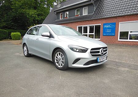 Mercedes-Benz B 200 d AUTOMATIK/AHK/LED/NAVI/WIDESCREEN/DAB/17