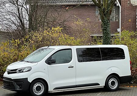 Toyota Pro Ace Proace Shuttle Verso L2 1.5 D-4D 88 kw 9 Sitzer