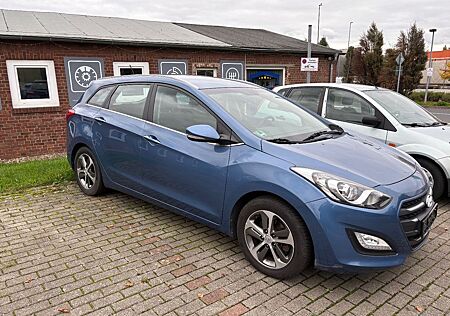 Hyundai i30 CW 1.6 GDI Style Style