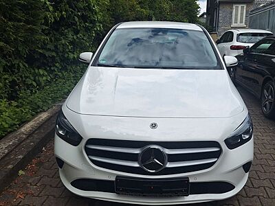 Mercedes-Benz B 180 d 7GT Park Paket Sitzh. Temp. Klima Navi