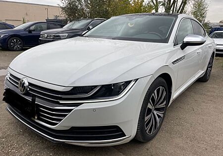 VW Arteon Volkswagen Elegance 2.0TSI/LED/PANO/Alcantara/ACC