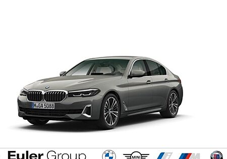 BMW 520 d xDrive Limousine StandHZG Navi Leder Digit