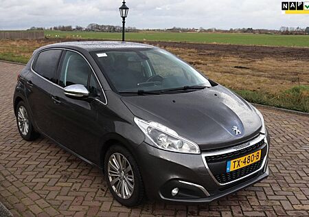 Peugeot 208 1.5 BlueHDi 74kW Allure * 5699 NETTO * ALU k