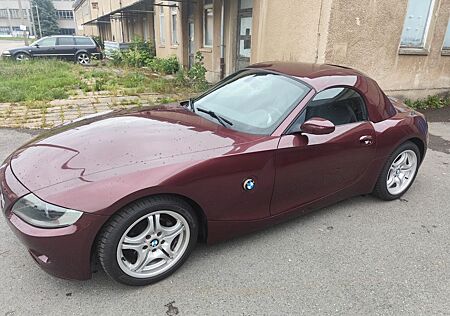 BMW Z4 2.2i - mit Hardtop