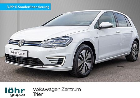 VW Golf Volkswagen e- Dynaudio, Navi, CCS, ZGV