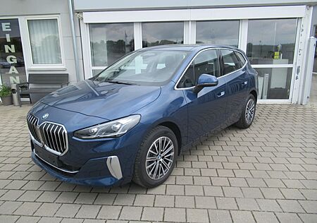 BMW 2er 220 Active Tourer 220 i Luxury Line
