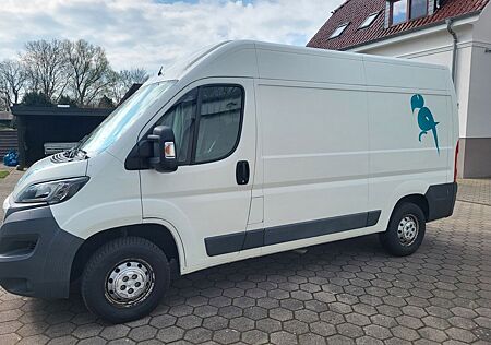 Peugeot Boxer wenig Kilometer, sehr gepflegt L2H2