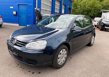 VW Golf Volkswagen V Lim. Tour 5türigerst 139tkm