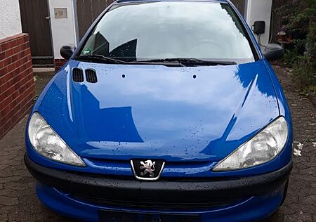 Peugeot 206 Bel-Air Bel-Air, blau mit Panoramadach