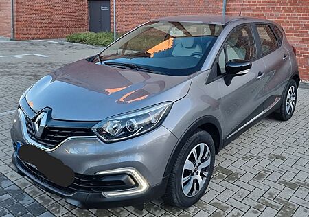 Renault Captur Navi Wenig KM 1.Hand