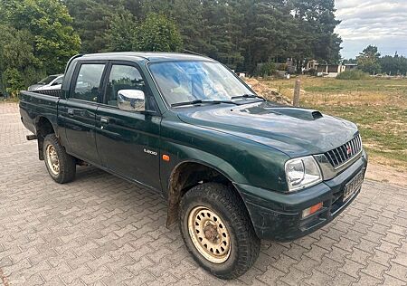 Mitsubishi L200 2.5TD 4X4