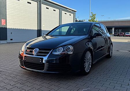 VW Golf Volkswagen R32 R32