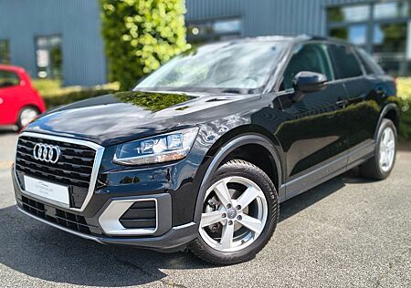Audi Q2 35 TFSI Sport, SH, PDC, Carplay uvm.