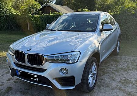 BMW X4 xDrive20i -