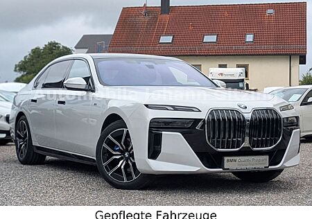 BMW 740d xDrive M-Sportpaket ShadowLine Iconic SoftC