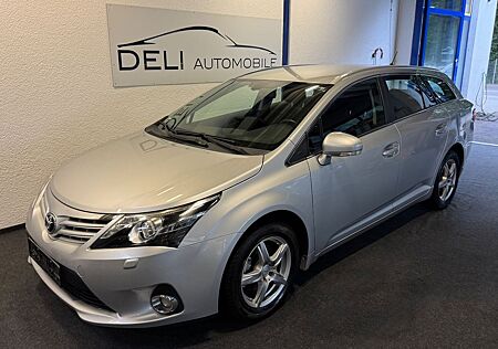 Toyota Avensis Kombi 2.0 D-4D Life