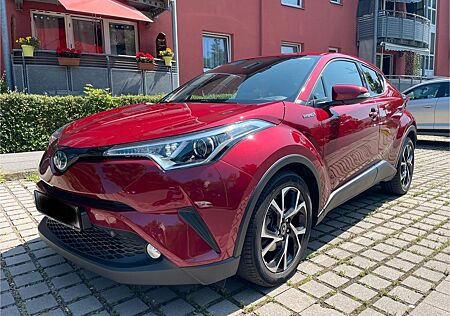 Toyota C-HR Hybrid Club