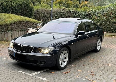 BMW 745d Neu Tüv