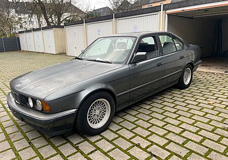 BMW 535i e34 5- Gang Schaltgetriebe sperrdifferenzia