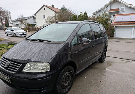 VW Sharan Volkswagen 1.9TDI 96kW mit 8 Reifen