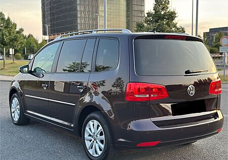 VW Touran Volkswagen 2.0 TDI DSG