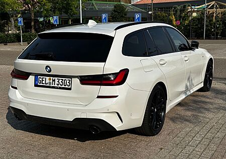 BMW 330d xDrive Touring M Sport/Laser/H&K/ACC