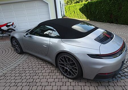 Porsche 992 Cabrio/Facelift/1. Hand/RS-Spyder/Abgas