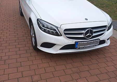 Mercedes-Benz C 180 Autom. -