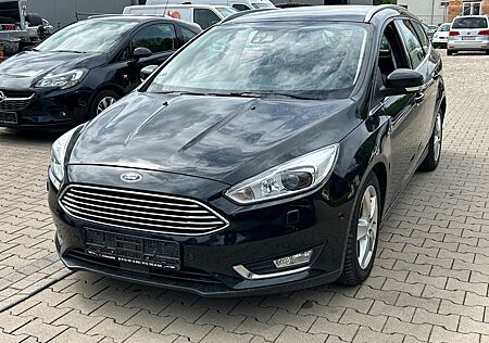 Ford Focus Turnier 2,0 TDCI Titanium LEDER/AUTOM/RFK/