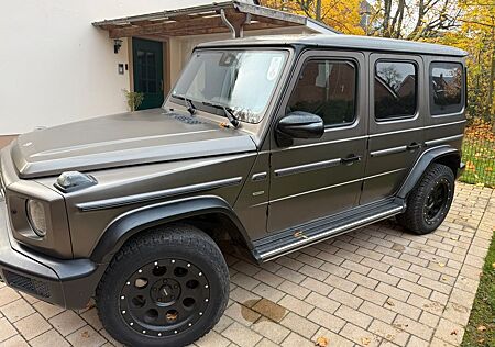 Mercedes-Benz G 400 d STRONGER THAN TIME Edition STRONGER ...