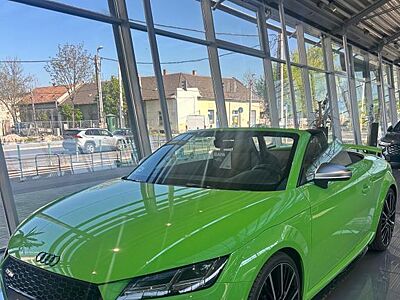 Audi TT RS 2.5 TFSI S tronic quattro Roadster