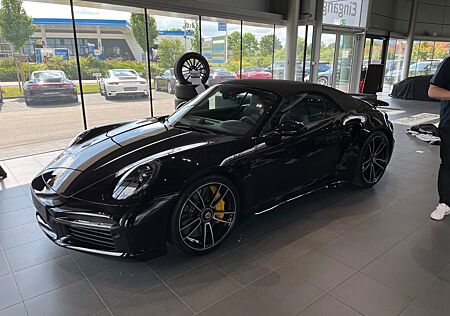 Porsche 992 Turbo S Cabriolet