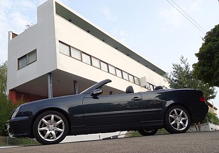 Mercedes-Benz CLK 230 KOMPRESSOR Avantgarde