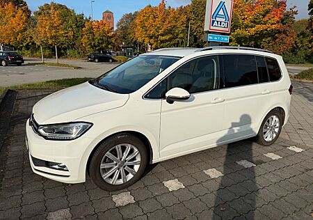 VW Touran Volkswagen 1.8 TSI DSG Highline BMT Highline