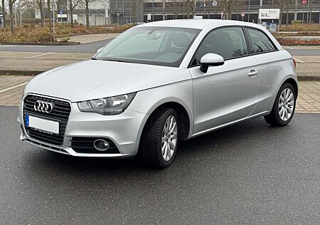 Audi A1 1.4 TFSI S tronic Ambition Ambition