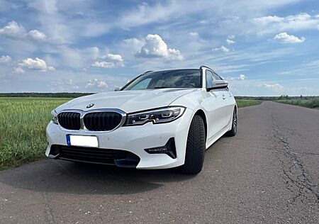 BMW 320d xDrive Touring Automatic